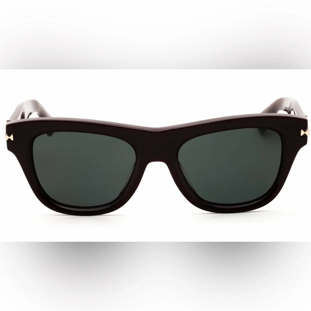 Burberry BORDEAUX Color Men’s Sunglasses (NWT)